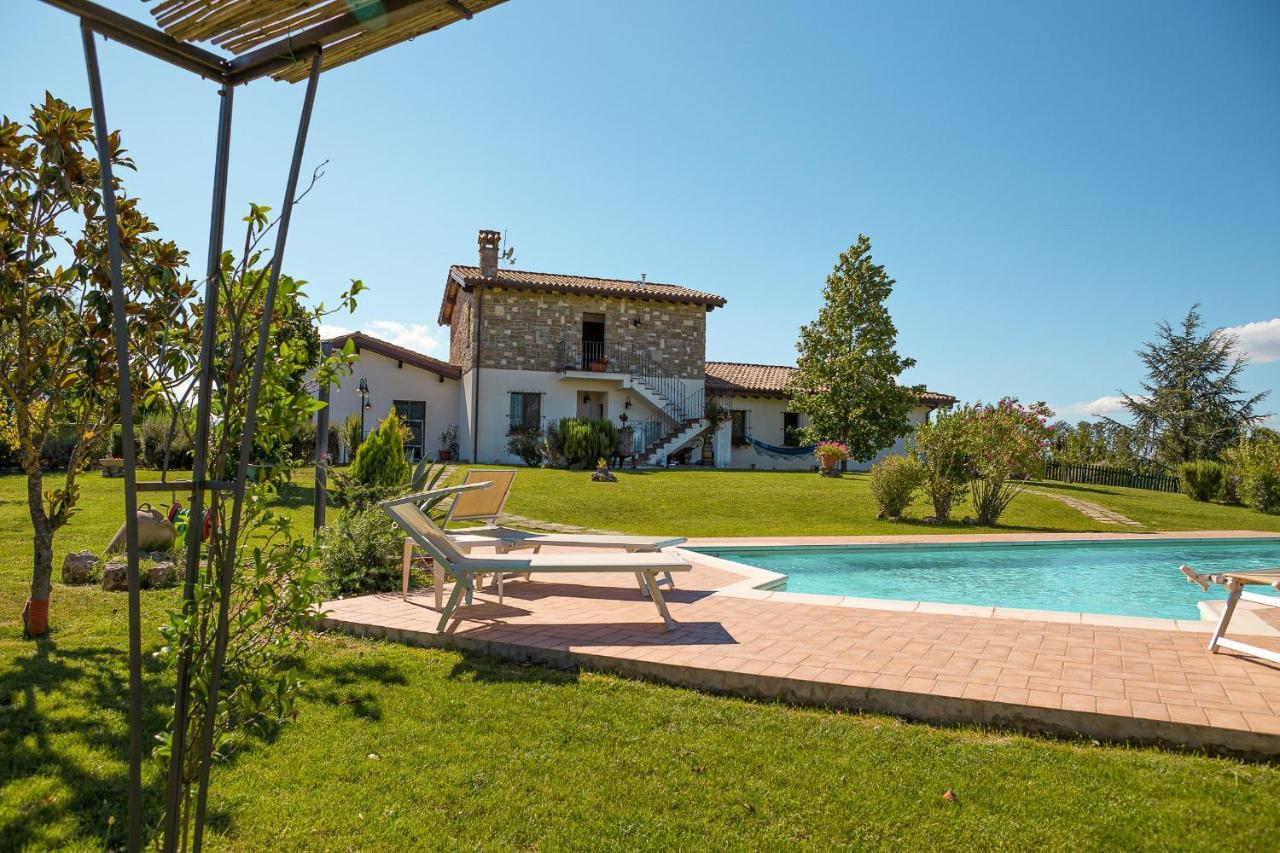 B&B Villa Barbarossa Petrignano Exterior foto